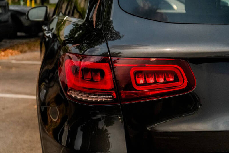 2020 Mercedes-Benz GLC GLC 300