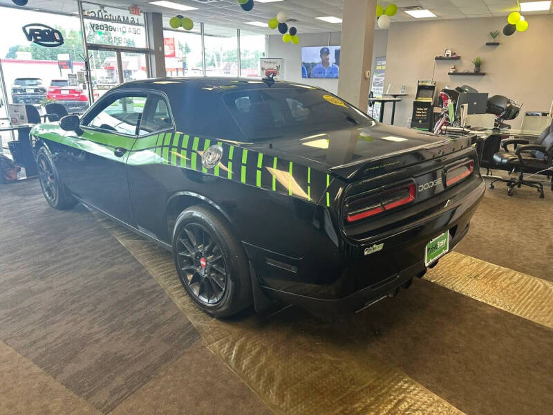 2017 Dodge Challenger GT