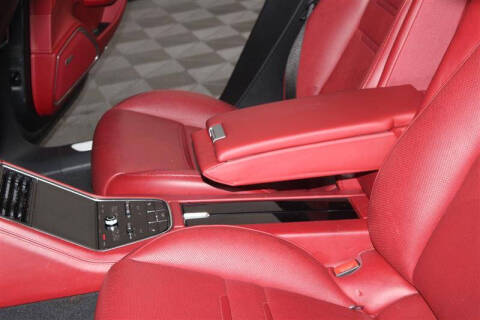 2018 Porsche Panamera