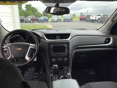 2017 Chevrolet Traverse LT