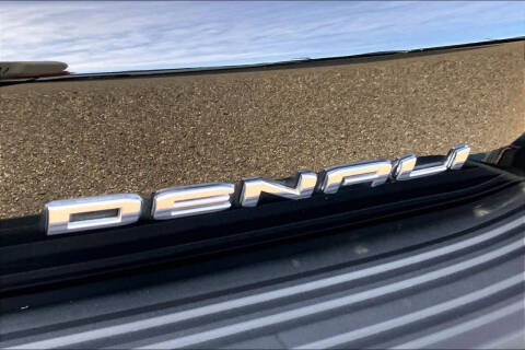 2023 GMC Yukon XL Denali