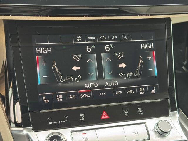 2024 Audi Q8 e-tron quattro Premium Plus