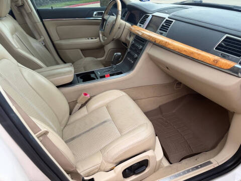 2009 Lincoln MKS