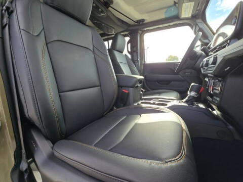 2025 Jeep Gladiator High Tide