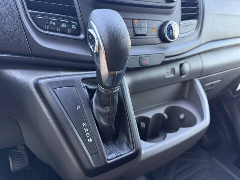 2025 Ford Transit