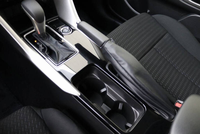 2025 Mitsubishi Eclipse Cross ES