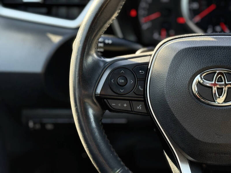 2019 Toyota Corolla Hatchback SE