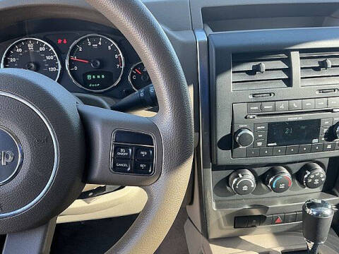 2011 Jeep Liberty Sport