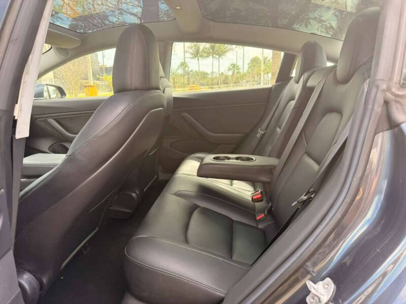 2019 Tesla Model 3 Standard Range