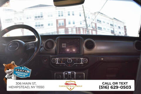 2022 Jeep Gladiator Willys