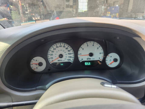 2005 Dodge Grand Caravan SXT