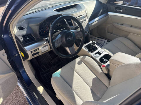 2011 Subaru Legacy 2.5i Premium