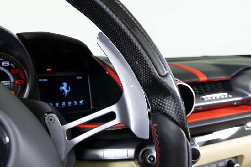 2021 Ferrari 812 GTS