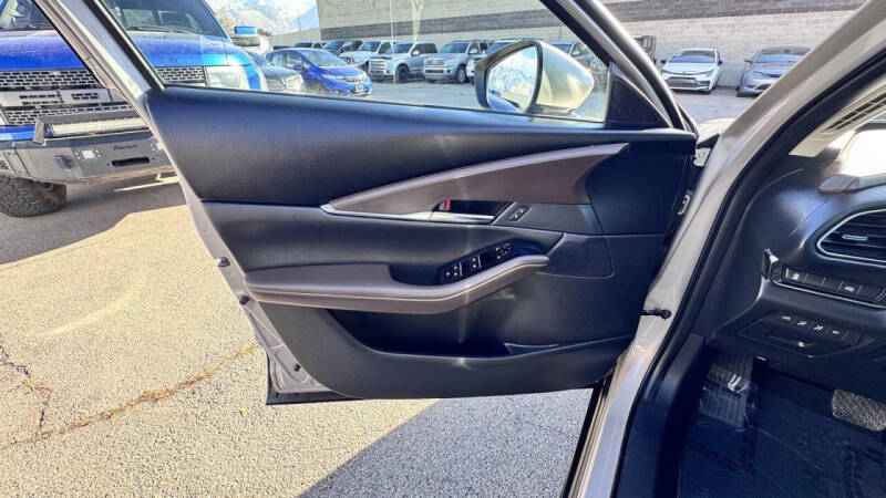 2023 Mazda CX-30 2.5 S Premium