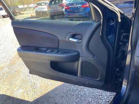 2014 Chrysler 200 LX