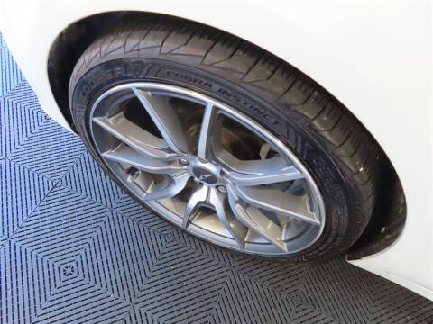 2022 Genesis G70