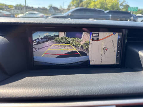 2019 Lexus IS 350