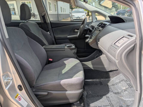 2012 Toyota Prius v Three