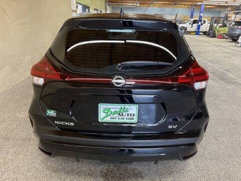 2022 Nissan Kicks SV