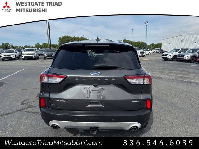 2020 Ford Escape Titanium