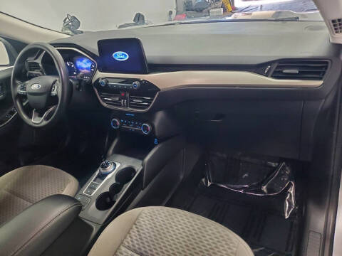 2021 Ford Escape Hybrid SE