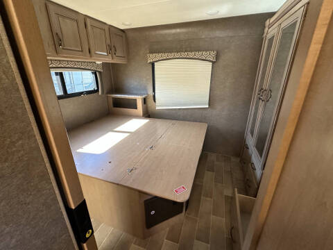 2020 Thor Motor Coach Chateau