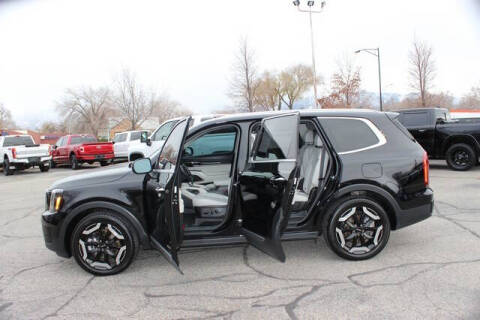 2023 Kia Telluride S