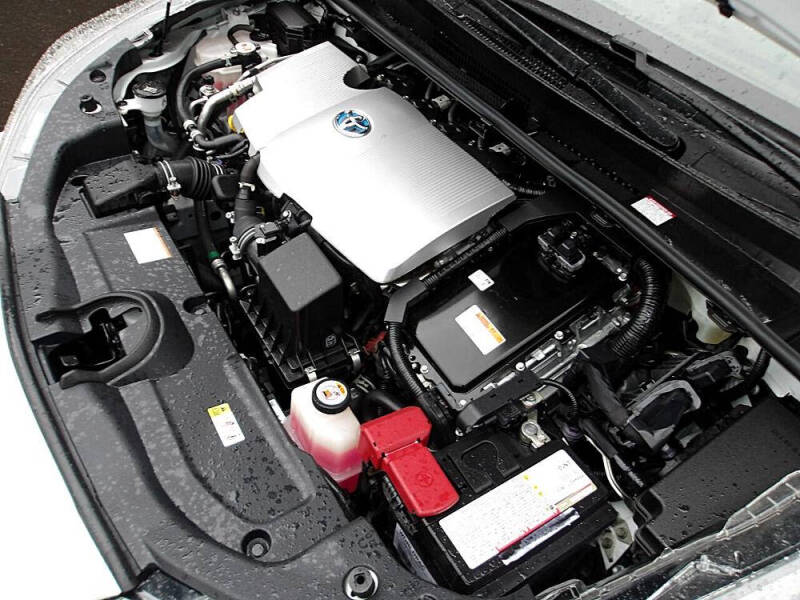 2021 Toyota Prius LE AWD-e