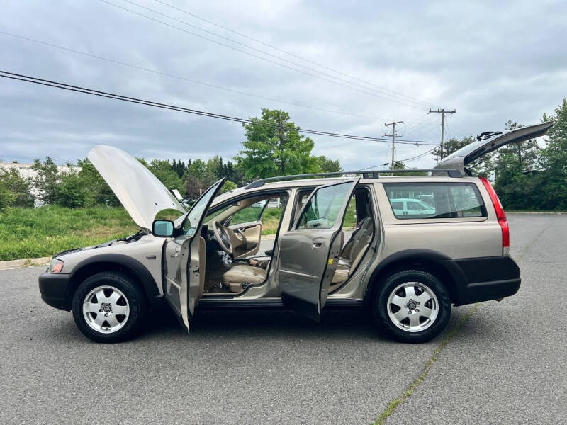 2001 Volvo V70 XC