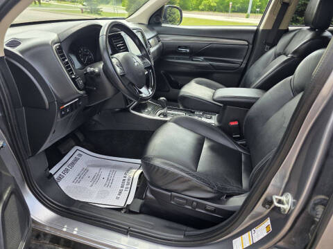 2020 Mitsubishi Outlander SEL