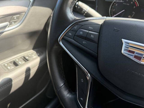 2023 Cadillac XT5 Luxury