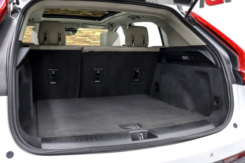 2020 Cadillac XT4 Luxury