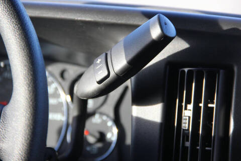 2025 Chevrolet Express 3500