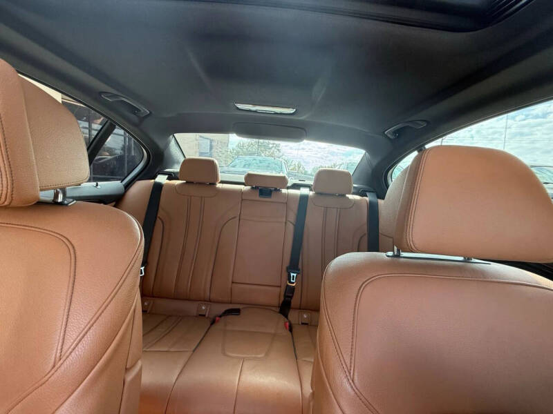 2019 BMW 5 Series 530i