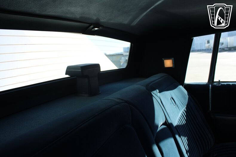 1987 Cadillac Brougham