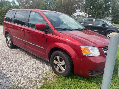 2008 Dodge Grand Caravan for sale at HEDGES USED CARS in Carleton MI