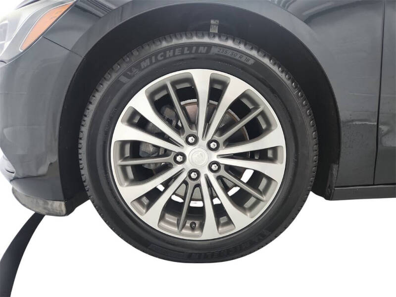 2017 Buick LaCrosse Essence