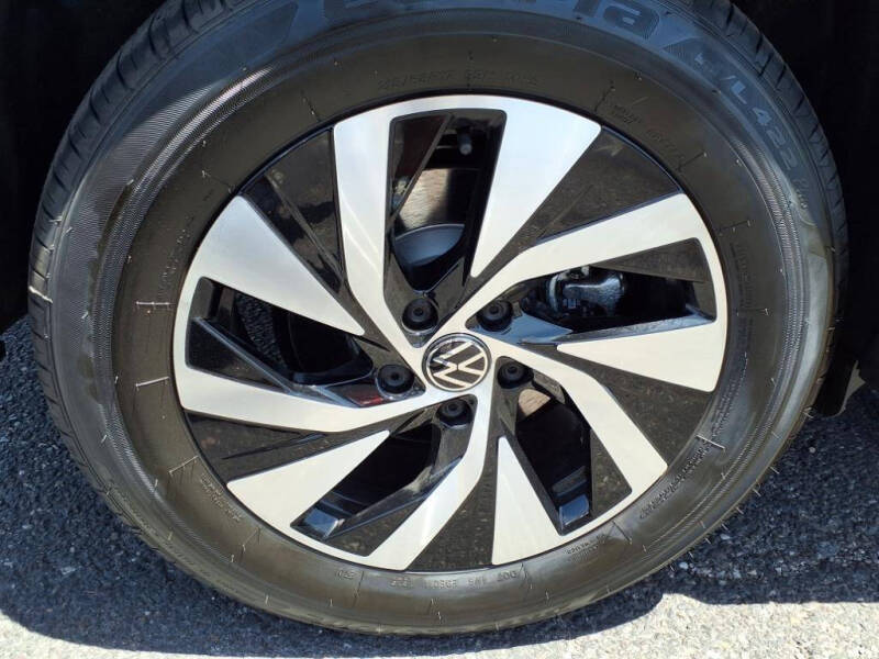 2025 Volkswagen Tiguan S 4Motion