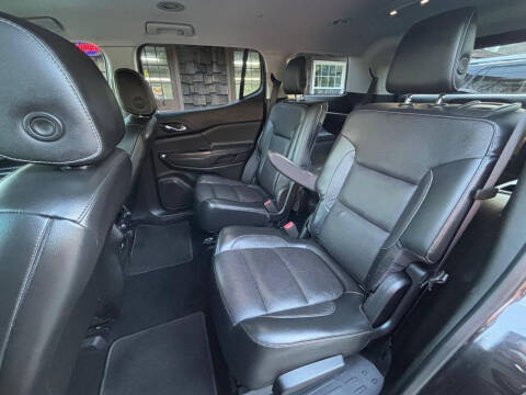 2017 GMC Acadia SLT-1