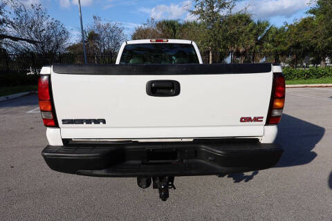 2006 GMC Sierra 2500HD Work Truck