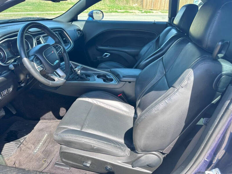 2016 Dodge Challenger SXT