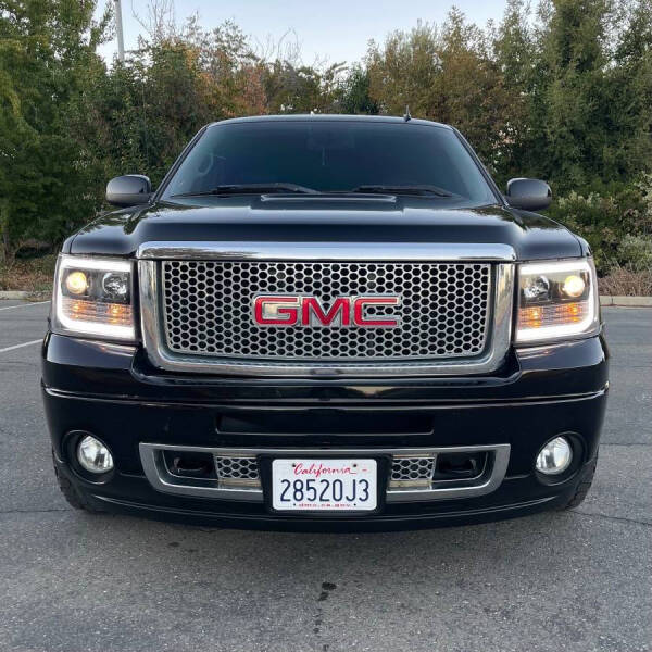 2011 GMC Sierra 1500 Denali