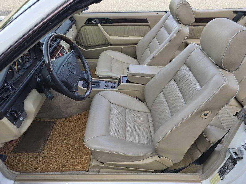 1995 Mercedes-Benz E-Class E 320