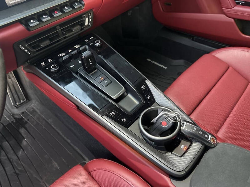 2023 Porsche 911 Carrera S