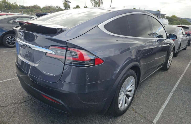 2021 Tesla Model X Long Range Plus