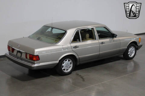 1988 Mercedes-Benz 560-Class 560 SEL