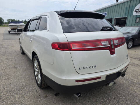 2011 Lincoln MKT