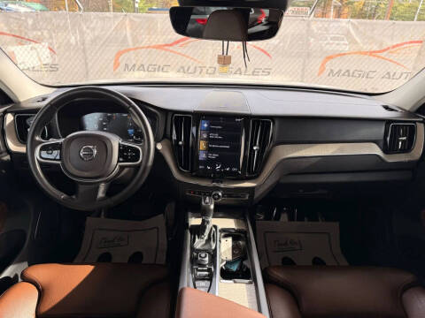 2020 Volvo XC60 T5 Inscription