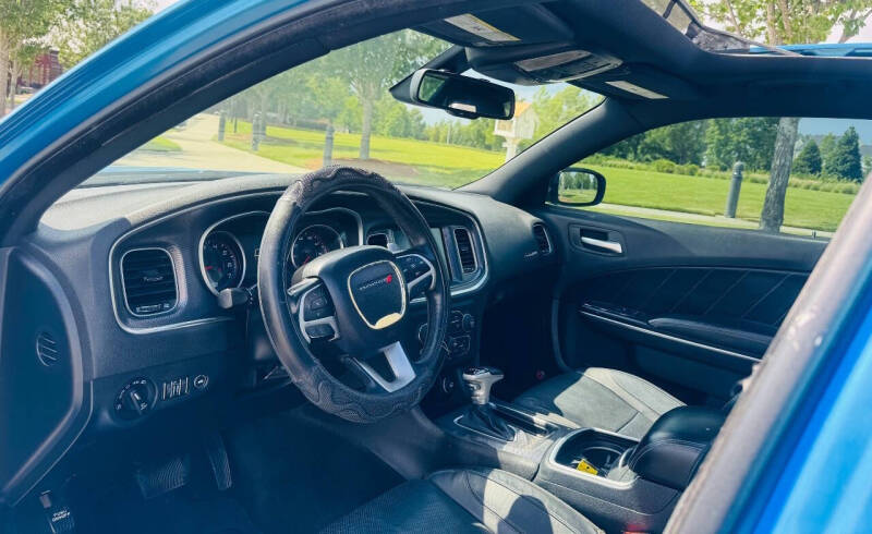 2015 Dodge Charger SXT