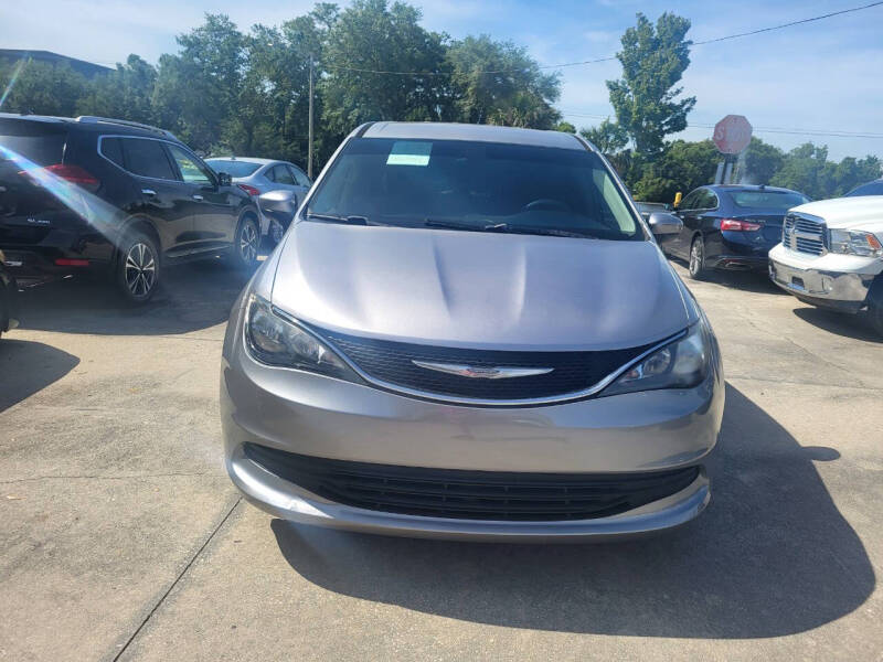 2017 Chrysler Pacifica Touring